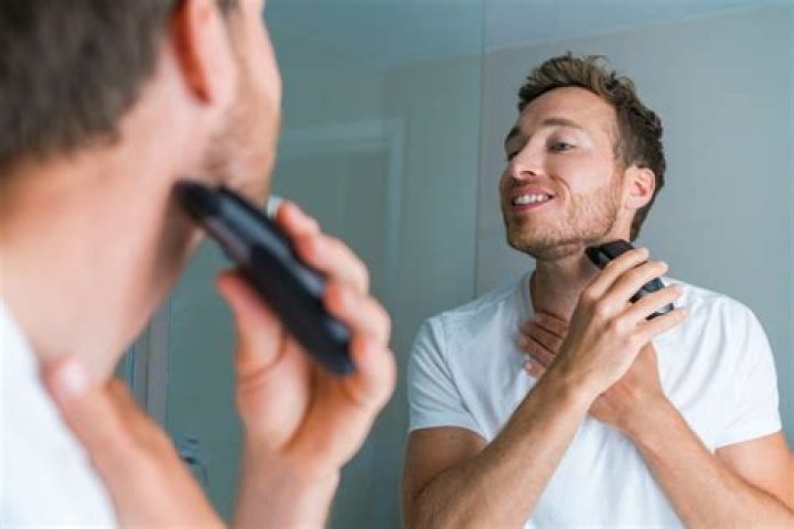 Highest-Rated Electric Razors of 2024 – Reviews by Hollywood Life – Hollywood Life