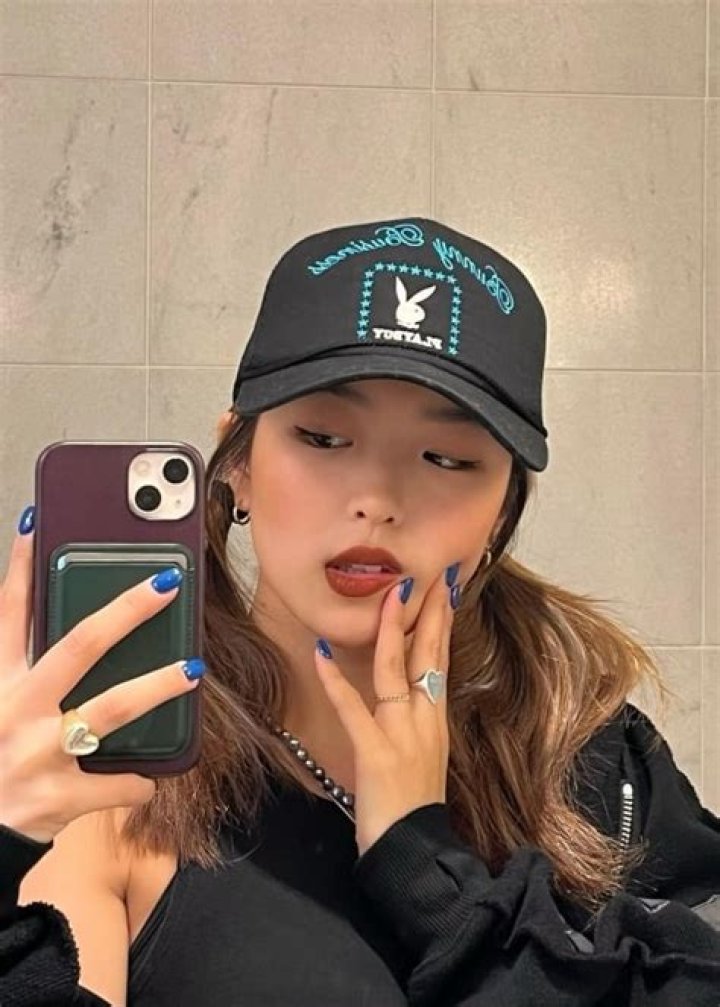 Hina Yoshihara Height, Weight, Age, Body Statistics