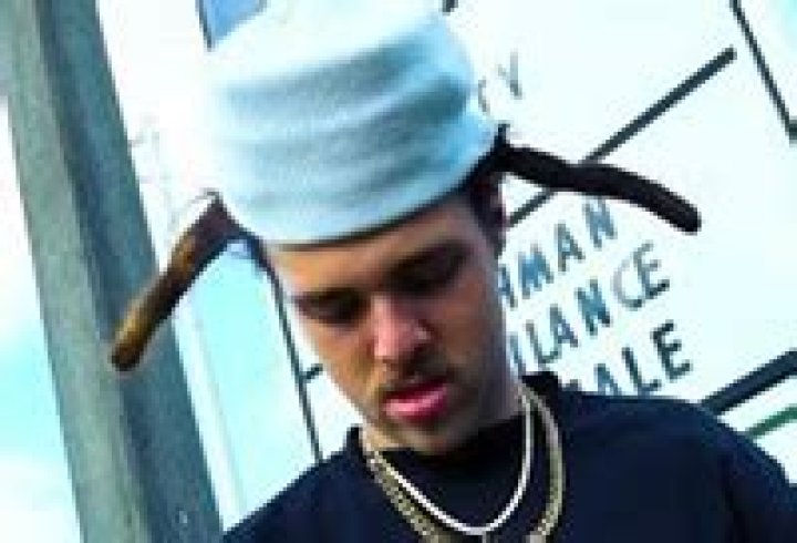 Hire BLP Kosher for a Corporate Event or Performance Booking.