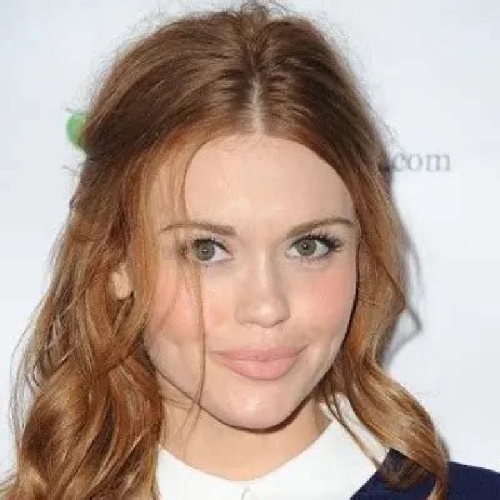 Holland Roden Net Worth | Celebrity Net Worth