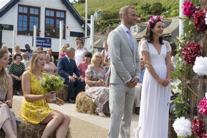 
How Long Has Joe Absolom Been Married To Wife Liz Brown? 