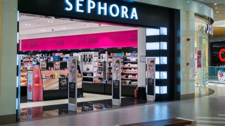 How Sephora Can Ban You From Making Returns, According to an Ex-Manager