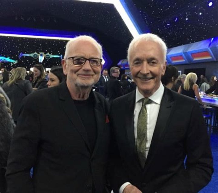 Ian McDiarmid Height, Weight, Age, Girlfriend, Family, Facts, Biography
