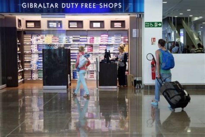 Inspirational Billionaire Takes Final Step To Fulfill His Dream Of Dying Broke. Yes, Broke. This is An Amazing Story!