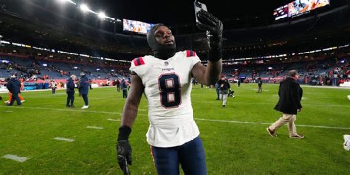 Ja'Whaun Bentley Biography-salary, net worth, married, relationship, affair, career, age, nationality, girlfriend, contract, stats