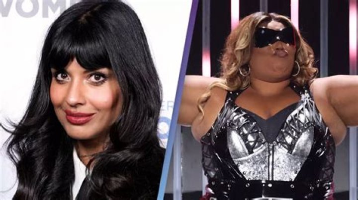 Jameela Jamil Asks Fans To Ignore Kim Kardashian’s ‘Toxicity’ After She Posts Selfie In Corset