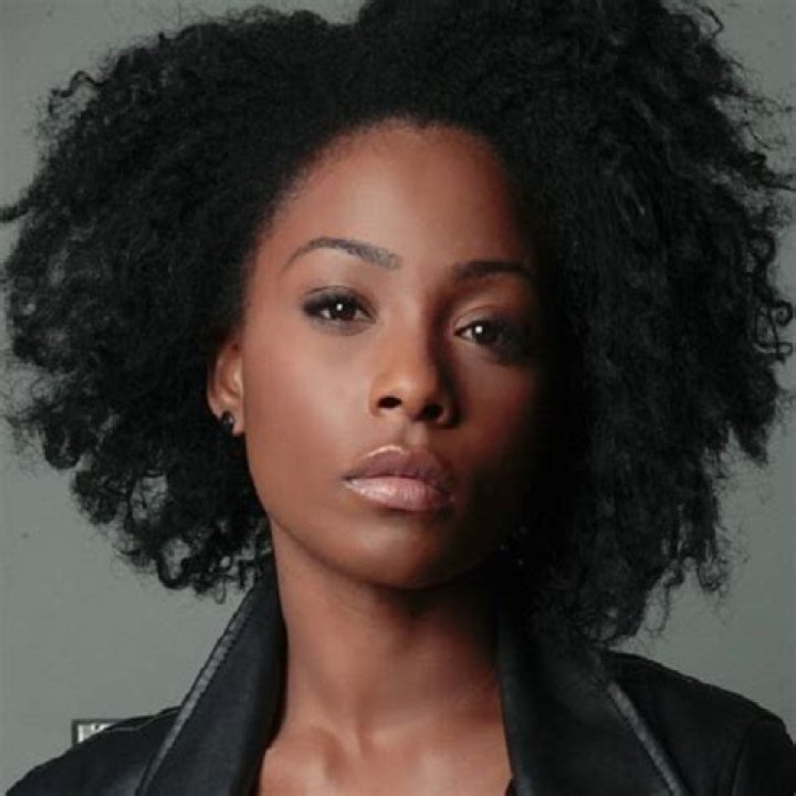 Jeante Godlock Salary and Net worth 2020; Is she Married (Biography, Affair, Relationship, Family, Age)