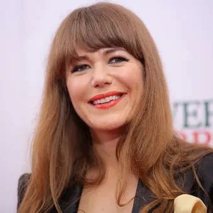 Jenny Lewis Net Worth | Celebrity Net Worth