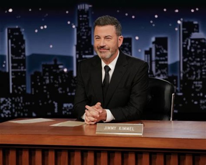 Jimmy Kimmel - Bio, Age, net worth, height, Wiki, Facts and Family