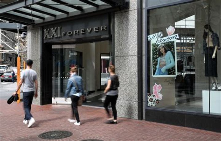 Jin Sook And Do Won Chang Are No Longer Billionaires: The Rise And Fall Of Forever 21