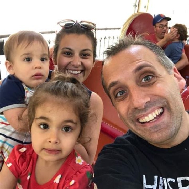 Joe Gatto Height, Weight, Age, Spouse, Family, Facts, Biography