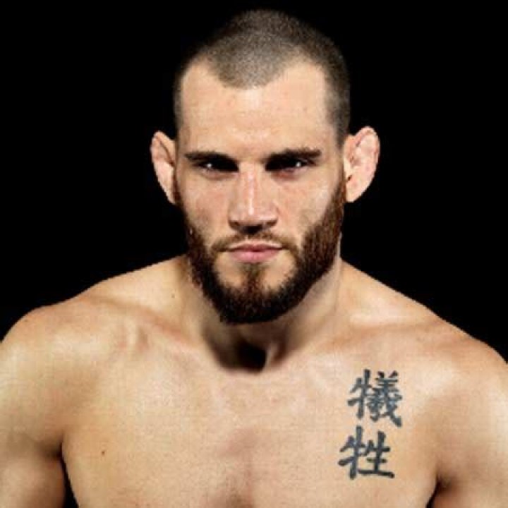 Jon Fitch Bio-salary, earnings, net worth, married, wife, engagement, career, girlfriend, children