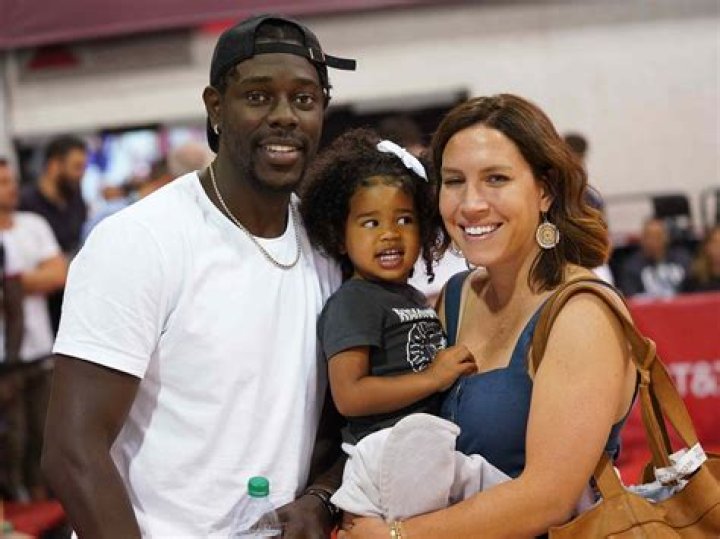 
Jrue Holiday's Married Life With His Wife; Do they Have a Child?