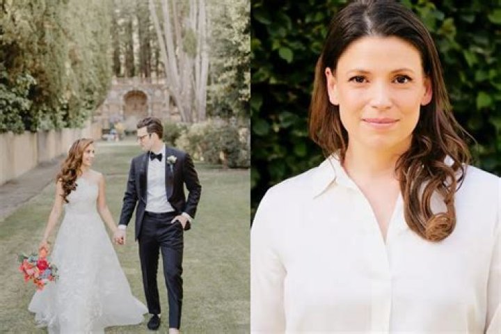 Julia Whelan - Bio, Age, Wiki, Facts and Family