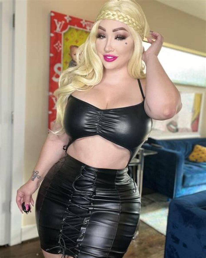 Junio Enrique (dancer) - Wikipedia, Age, Net Worth, Biography , Spotify, TikTok, Facebook, Facts and Family