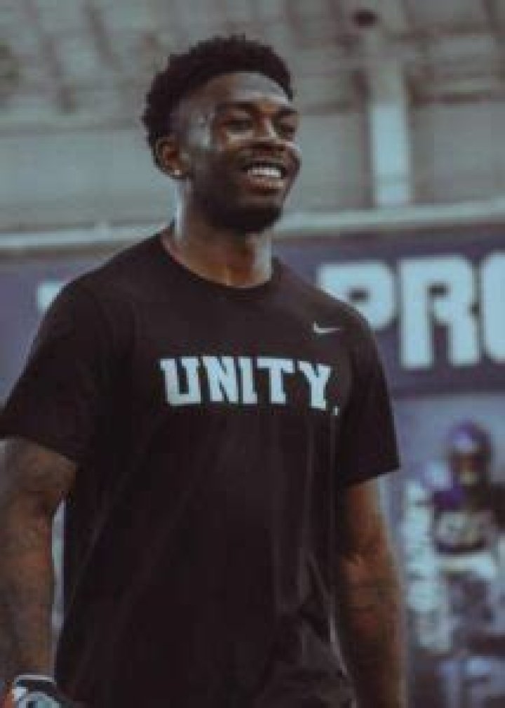 Justyn Ross Height, Weight, Age, Girlfriend, Family