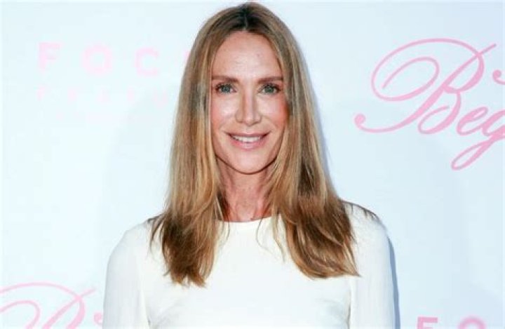 Kelly Lynch Height, Weight, Net Worth, Age, Birthday, Wikipedia, Who, Nationality, Biography