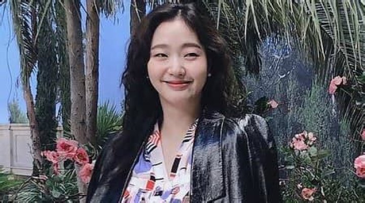 Kim Go-eun Height, Weight, Age, Boyfriend, Family, Facts, Biography