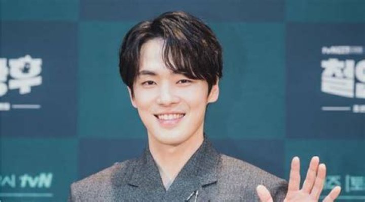 Kim Hyun Jung - Bio, Age, Wiki, Facts and Family