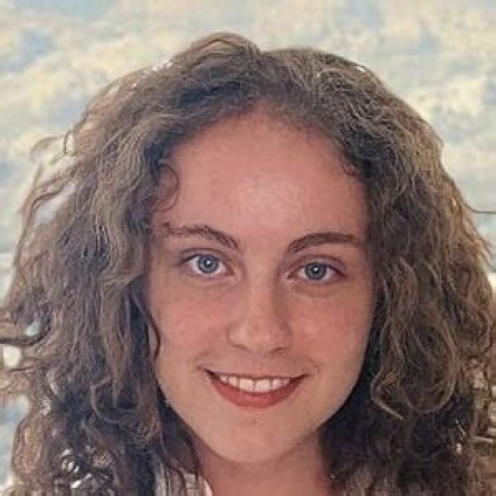 Kinneret (singer)-Wiki, Age, Net Worth, Biography , Spotify, TikTok, Facebook, Facts and Family