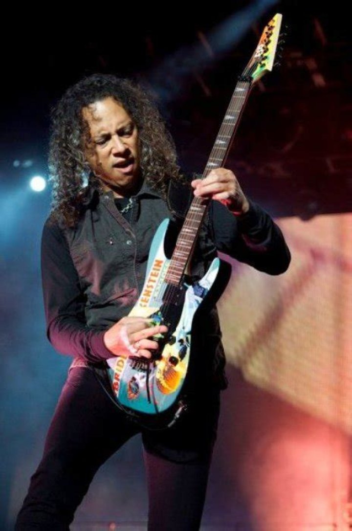 Kirk Hammett Height, Weight, Age, Spouse, Family, Facts, Biography