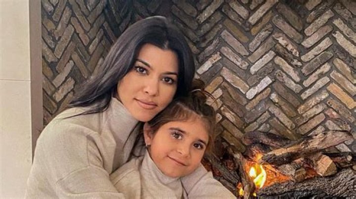 Kourtney Kardashian & Daughter Penelope, 9, Link Arms As They’re All Smiles On Night Out With Travis Barker