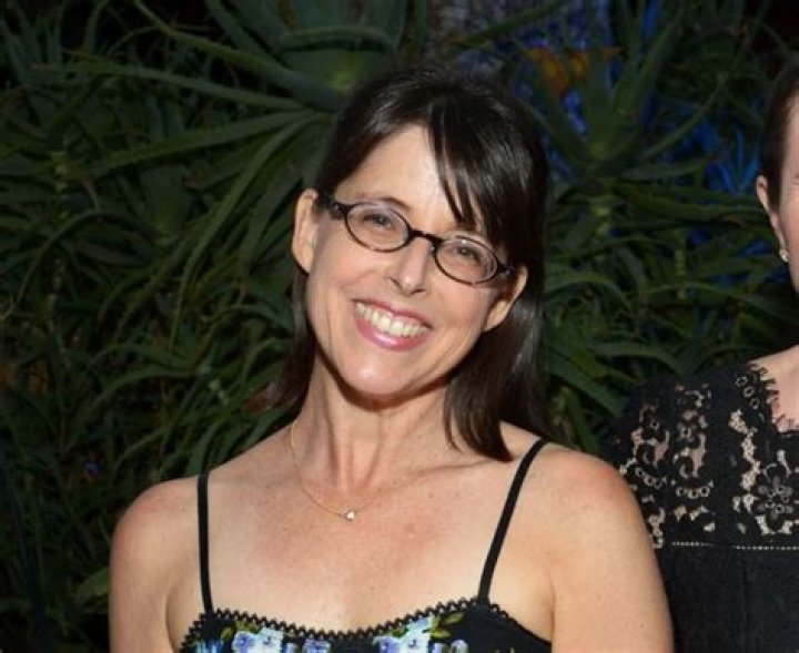 Lara Jill Miller - Bio, Age, Wiki, Facts and Family