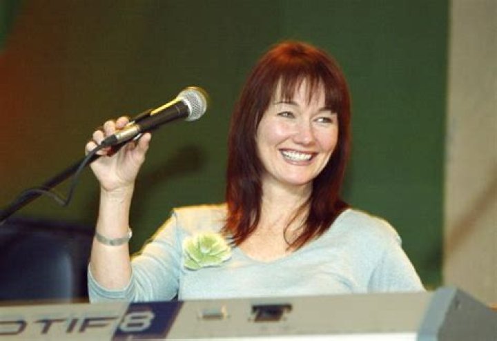 Lari White Net Worth | Celebrity Net Worth