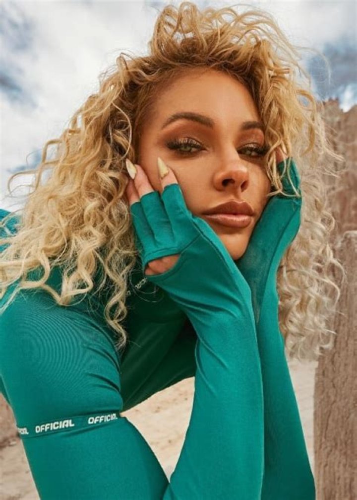 Lauren Wood Height, Weight, Age, Boyfriend, Children, Facts, Biography