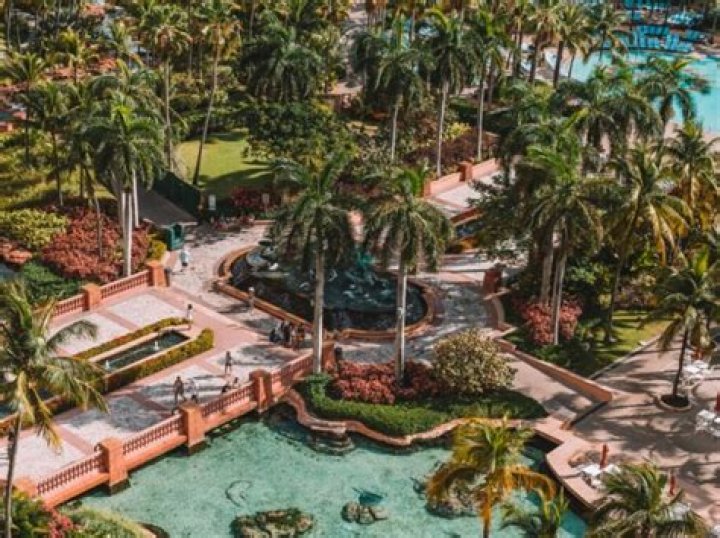 Lionel Richie & Vibee Announce Curated Bahamas Travel Experience