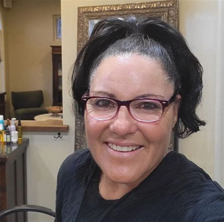 Lisa Fernandez - Bio, Age, Wiki, Facts and Family