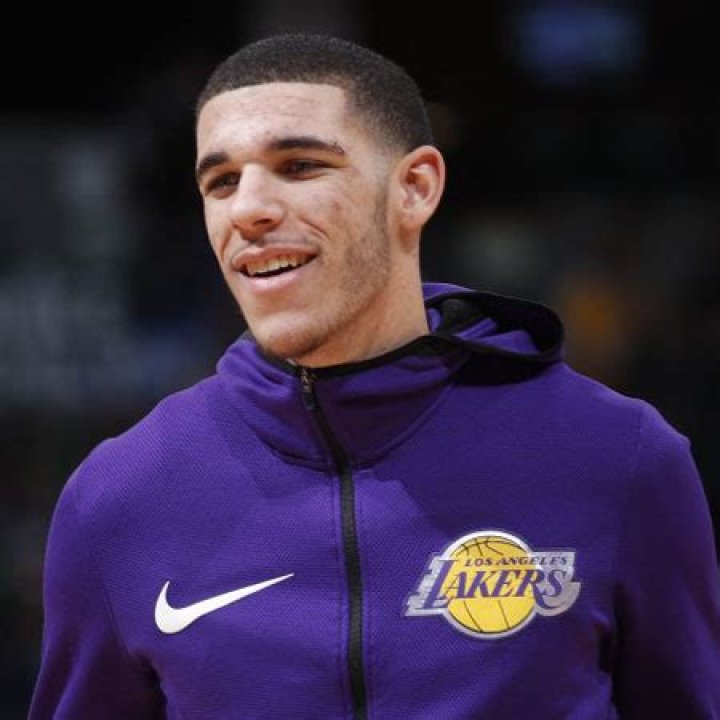 Lonzo Ball Biography-salary, net worth, married, relationship, contract, girlfriend, career, nba, age, contracts, stats