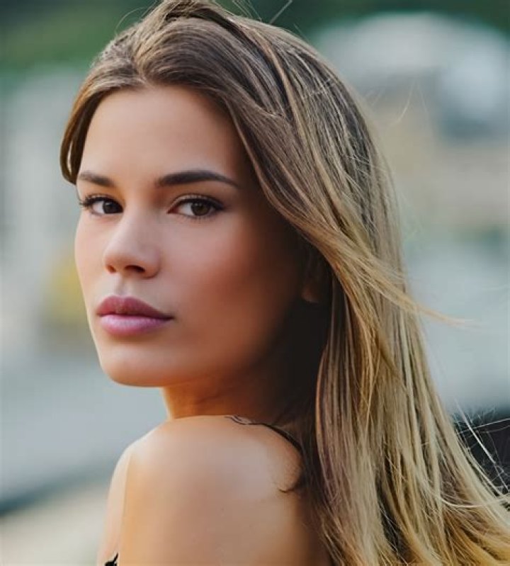 Lorena Santos(webvideostar) - Biography, Age, Net Worth, Wikipedia, Spotify, TikTok, Facebook, Facts and Family
