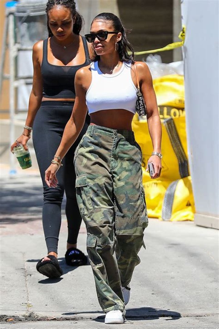 Lori Harvey In White Crop Top After Split With Michael B. Jordan: Pic – Hollywood Life