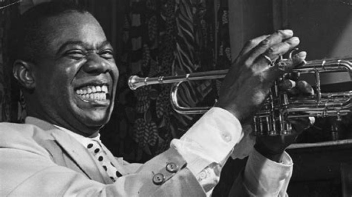 Louis Armstrong - Bio, Age, net worth, height, Wiki, Facts and Family