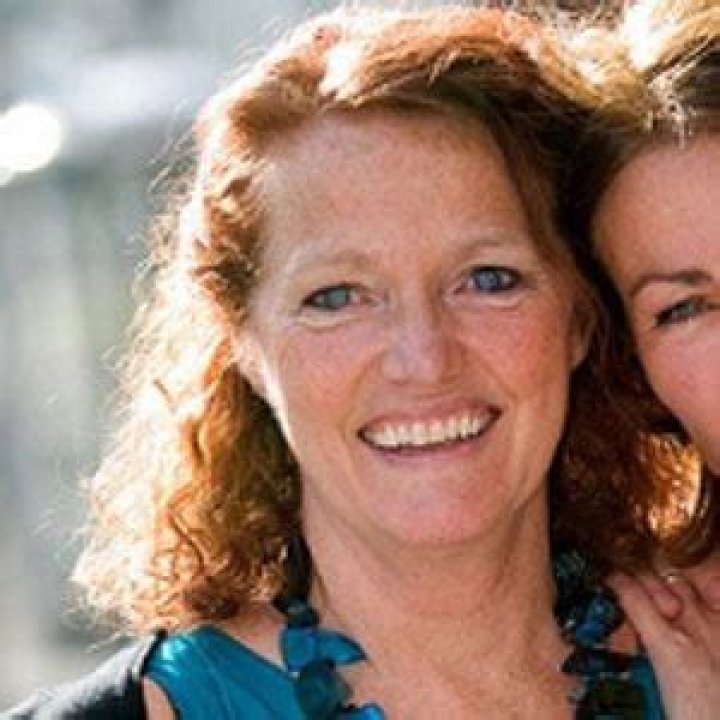 Louise Jameson - Bio, Age, Wiki, Facts and Family