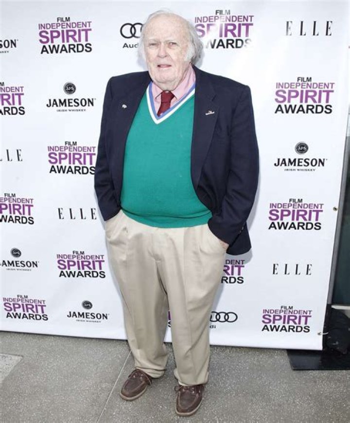 M Emmet Walsh - Bio, Age, height, Wiki, Facts and Family