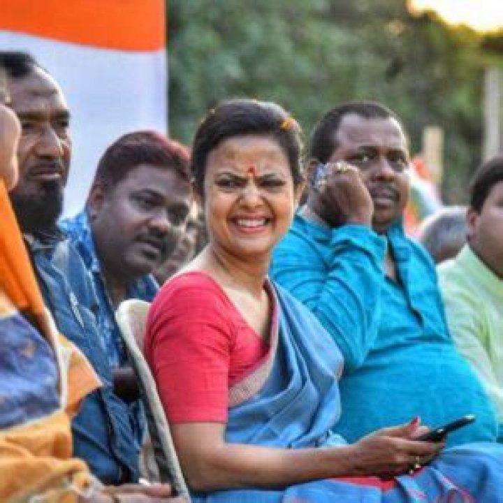 Mahua Moitra Height, Weight, Age, Biography, Facts, Family