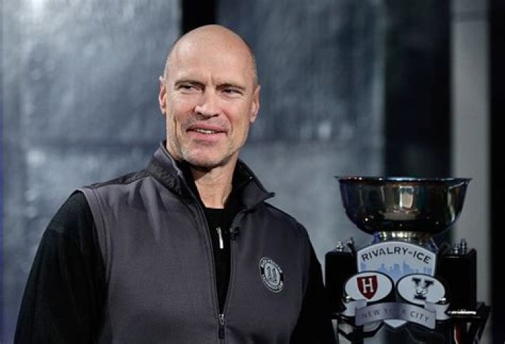 Mark Messier Net Worth | Celebrity Net Worth
