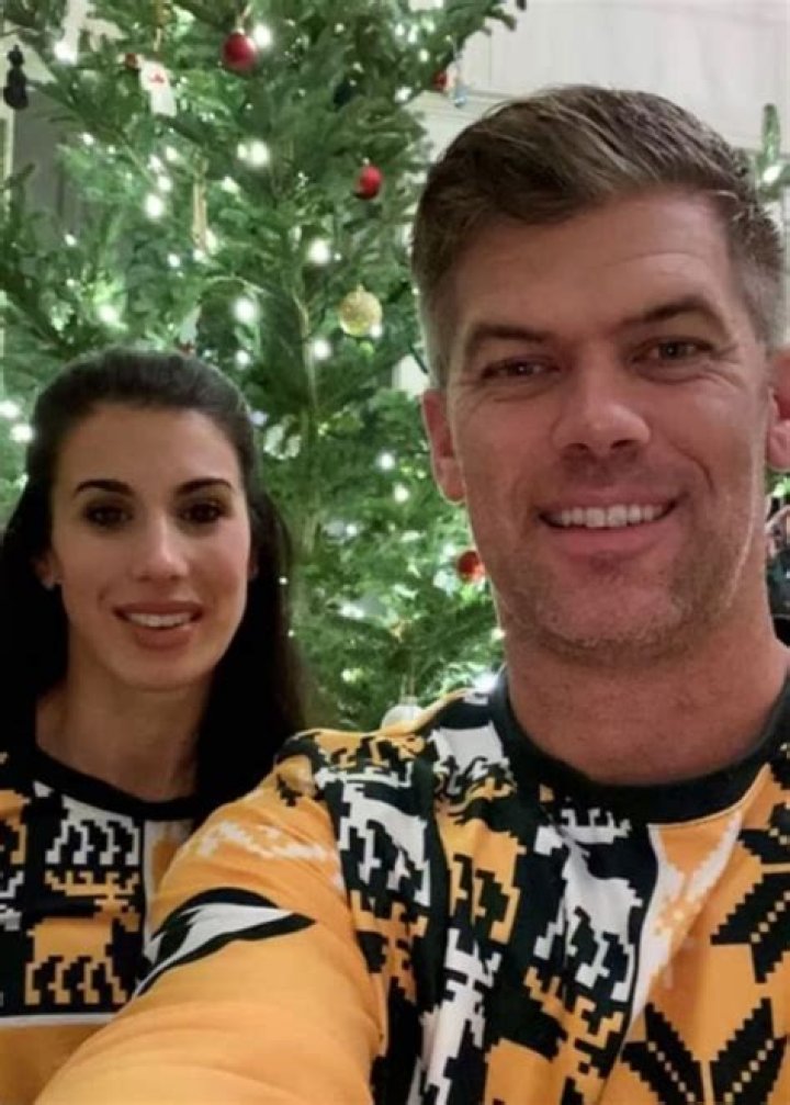 Mason Crosby Height, Weight, Family, Spouse, Education, Biography