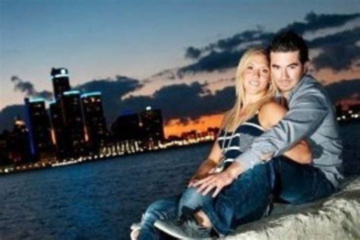 Meghan Agosta Biography- Ice Hockey Player, salary, stats, contracts, net worth, married, husband, divorce, boyfriend, age , family, height