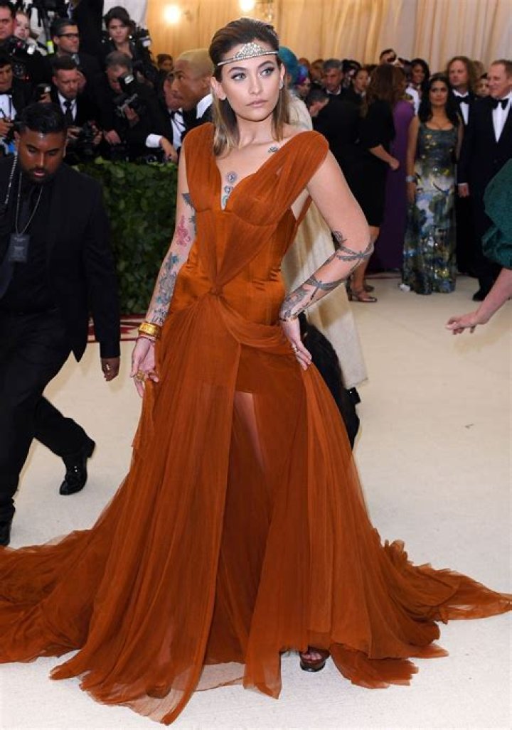 Met Gala Arrivals 2018 Photos — See The Red Carpet Pictures