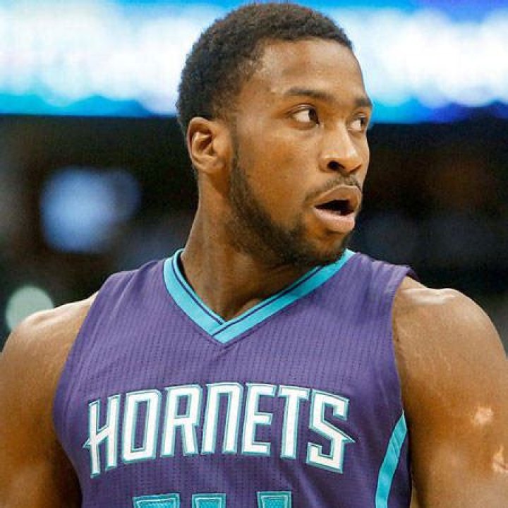 Michael Kidd-Gilchrist Bio - married, net worth, salary, girlfriend