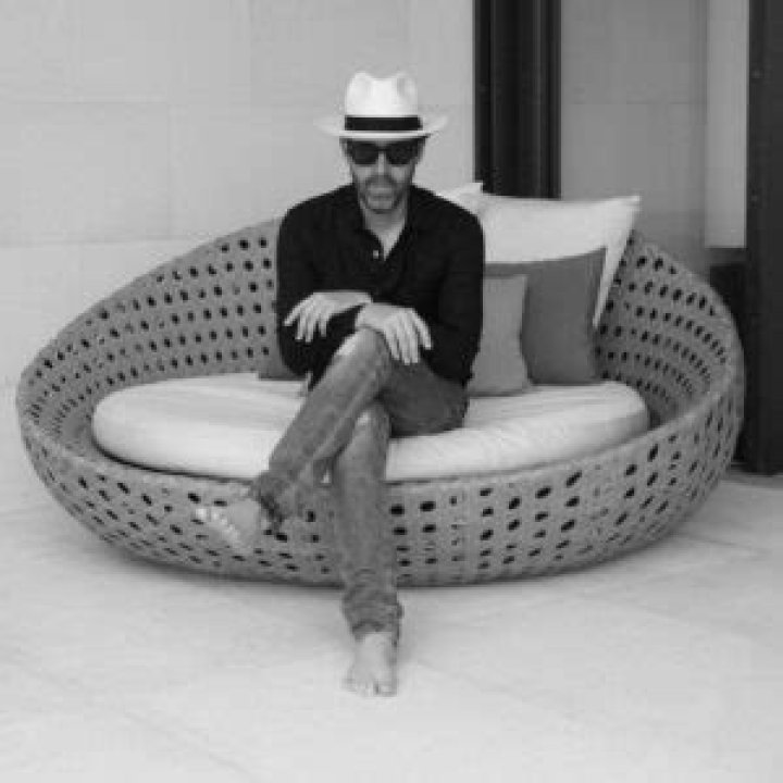 Michael Polish Height, Weight, Age, Spouse, Family, Facts