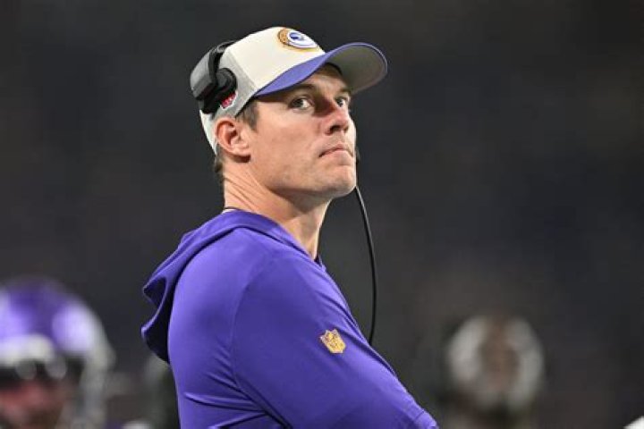 Minnesota Vikings Assistant Head Coach's Biography, Parents, Net Worth, Salary, Earnings, Stats, NFL, Wife and Children