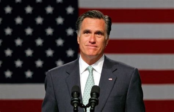 Mitt Romney Reveals How Much Money He Made in 2011