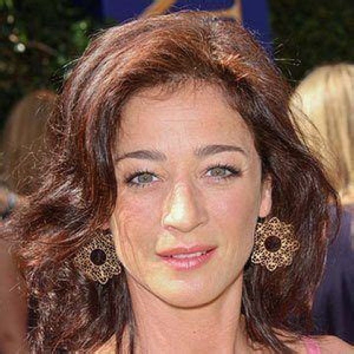Moira Kelly - Bio, Age, Wiki, Facts and Family