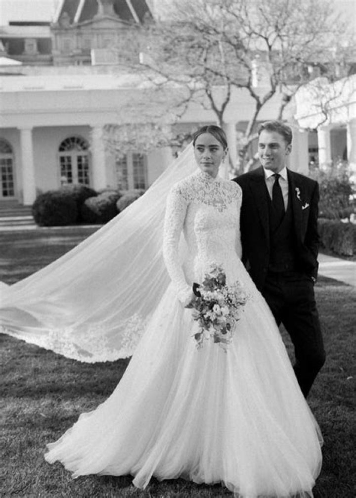 Naomi Biden Height, Weight, Age, Spouse, Family