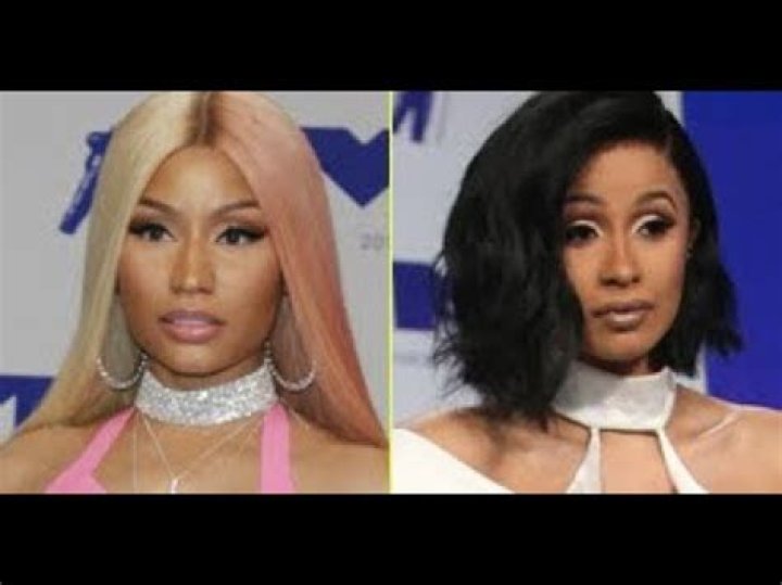 Nicki Minaj’s ‘Barbie Tingz’ Appears To Diss Cardi B: Listen – Hollywood Life