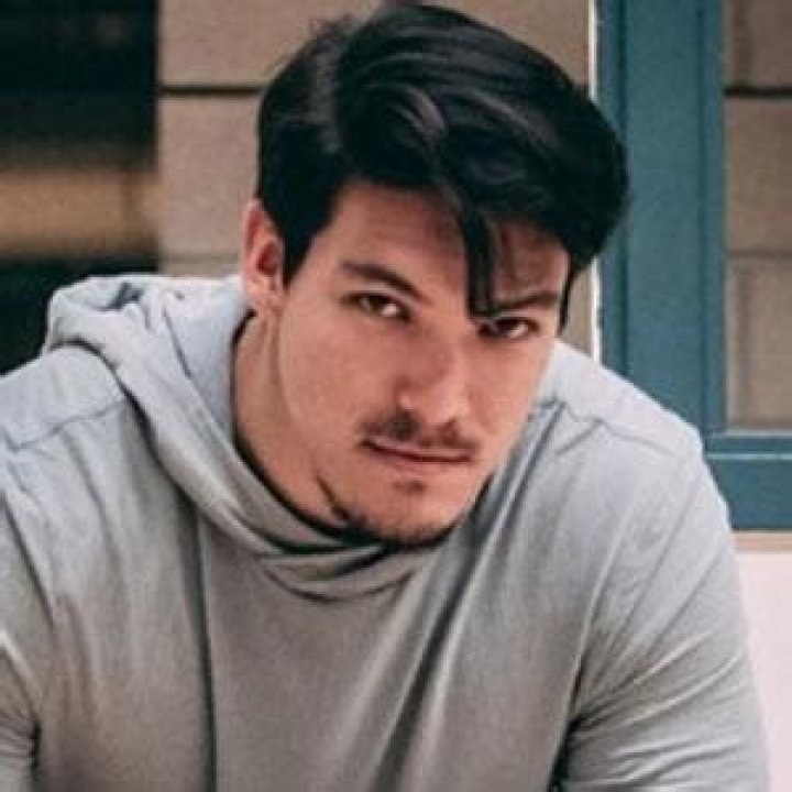 Noah Fleder - Bio, Age, Wiki, Facts and Family